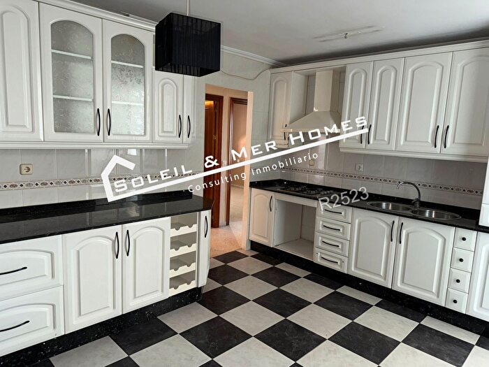 Casas en venta y pisos alquiler - 2