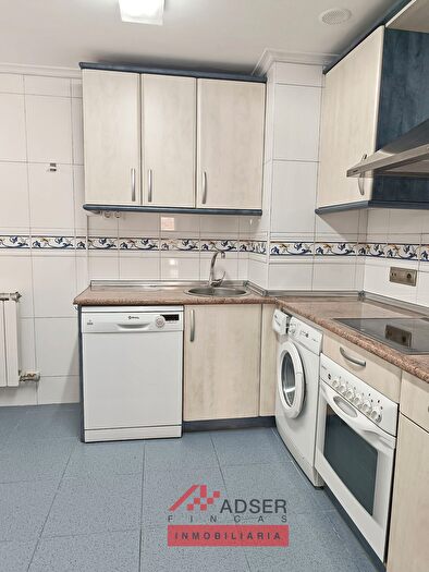 Casas en venta y pisos alquiler - 2