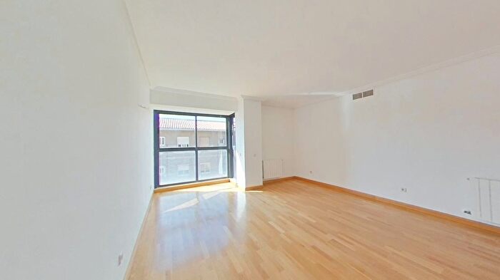 Piso en venta en San Blas, Canillejas de 2 habitaciones