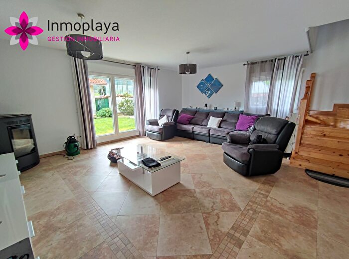 Casas en venta y pisos alquiler - 1
