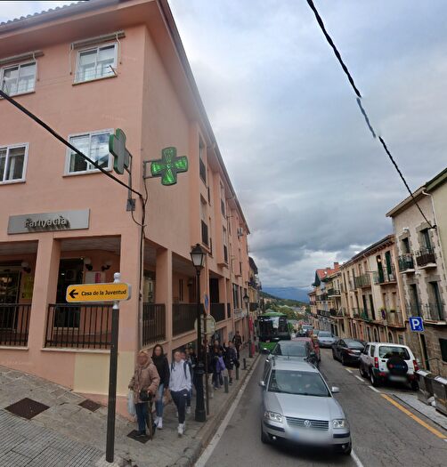 Casas en venta y pisos alquiler - 1
