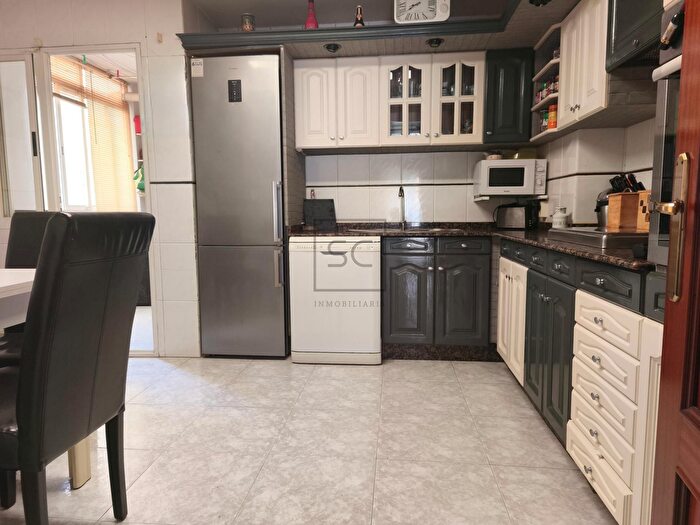 Casas en venta y pisos alquiler - 2