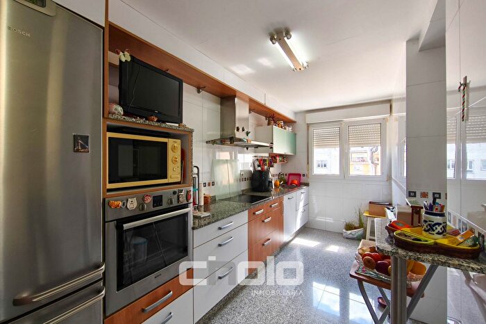 Piso en venta en A Milagrosa, Lugo Capital de 4 habitaciones