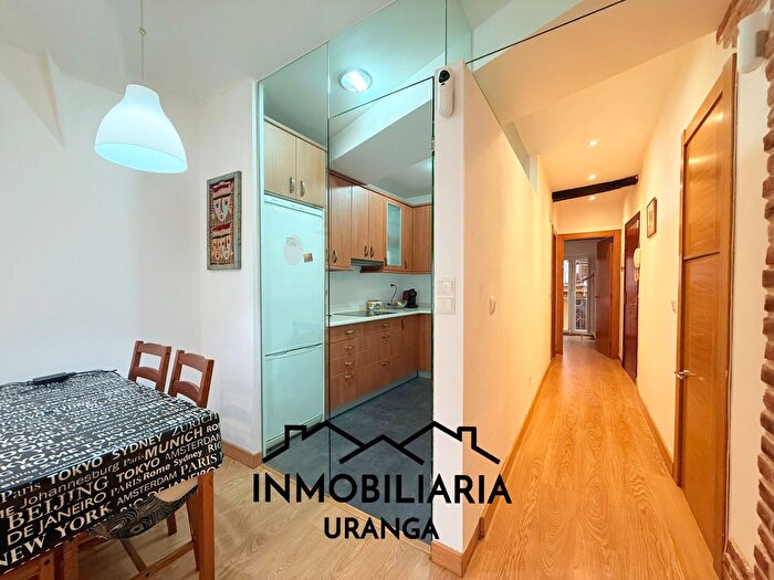 Casas en venta y pisos alquiler - 3