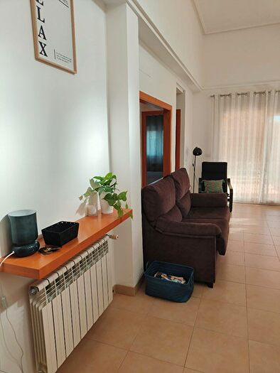 Casas en venta y pisos alquiler - 2