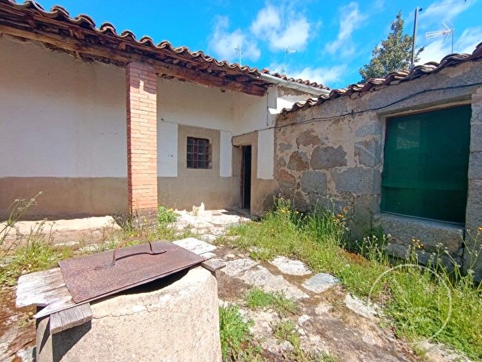 Casas en venta y pisos alquiler - 1