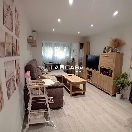 Casas en venta y pisos alquiler - 2