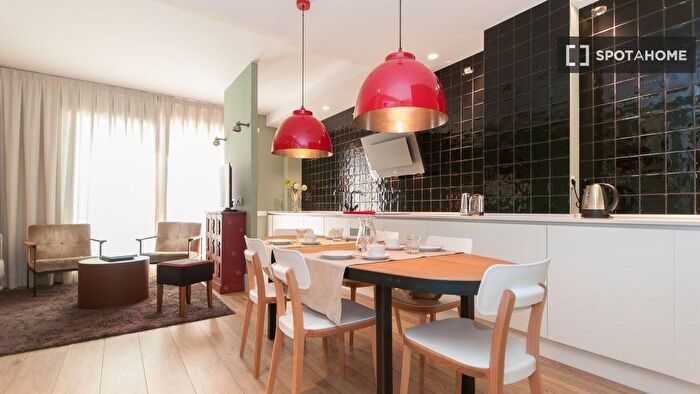 Piso en alquiler en Eixample, Sagrada Família de 3 habitaciones