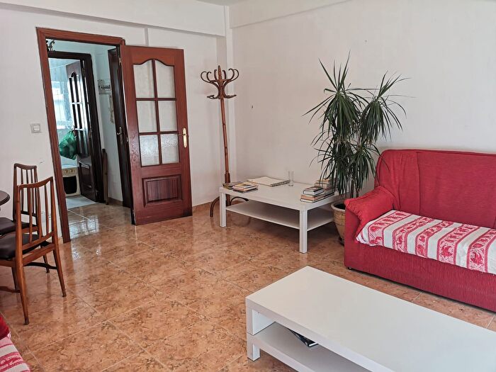 Piso en alquiler en Someso Matogrande, A Coruña Capital de 3 habitaciones