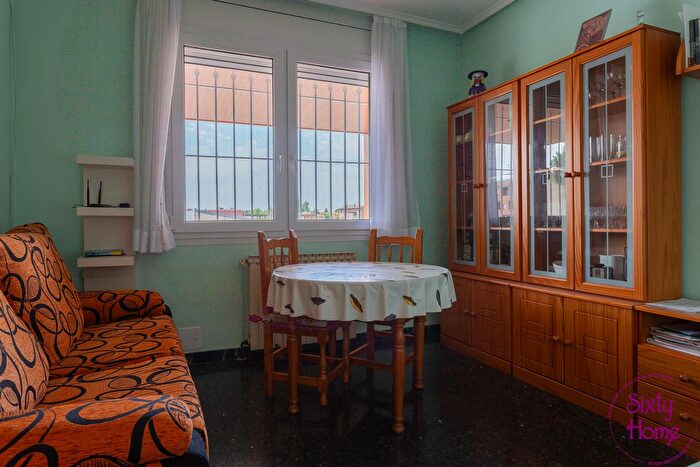 Casas en venta y pisos alquiler - 3