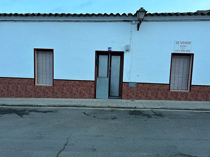 Casa en venta en Bodonal de la Sierra, Badajoz de 4 habitaciones