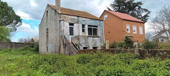 Casa en venta en Teis, Vigo de 4 habitaciones