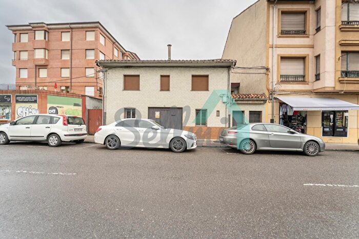 Casas en venta y pisos alquiler - 1