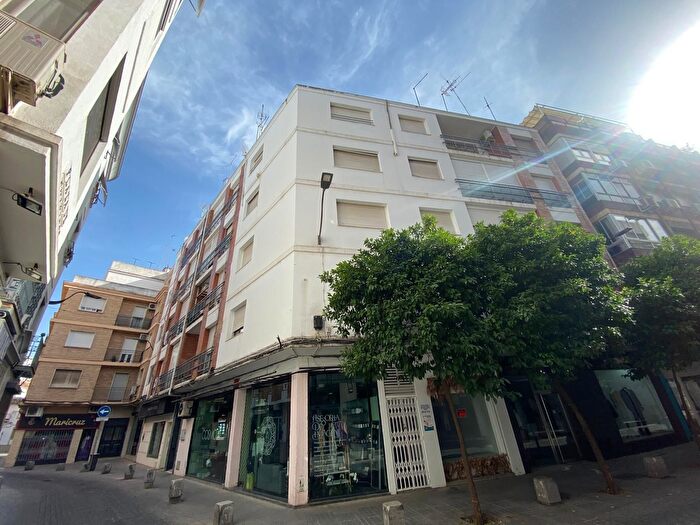 Casas en venta y pisos alquiler - 2