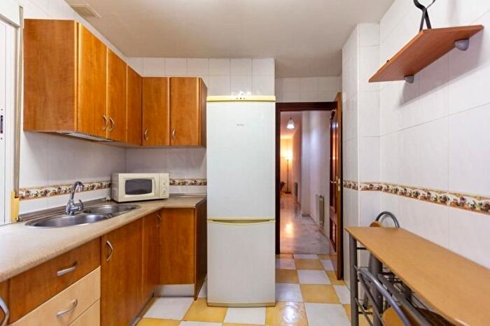 Casas en venta y pisos alquiler - 2