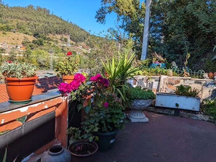 Casas en venta y pisos alquiler - 2