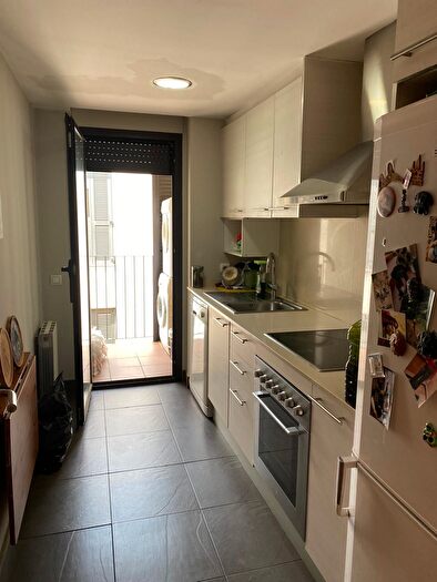 Casas en venta y pisos alquiler - 2