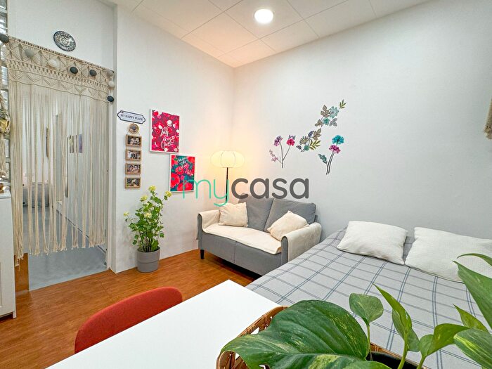 Casas en venta y pisos alquiler - 3