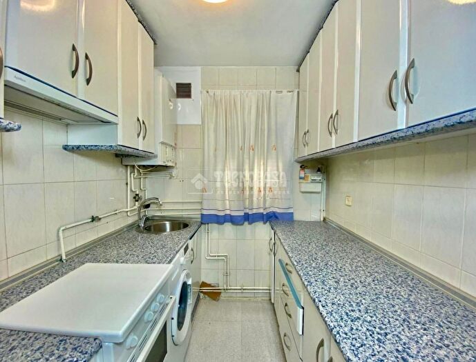 Casas en venta y pisos alquiler - 2