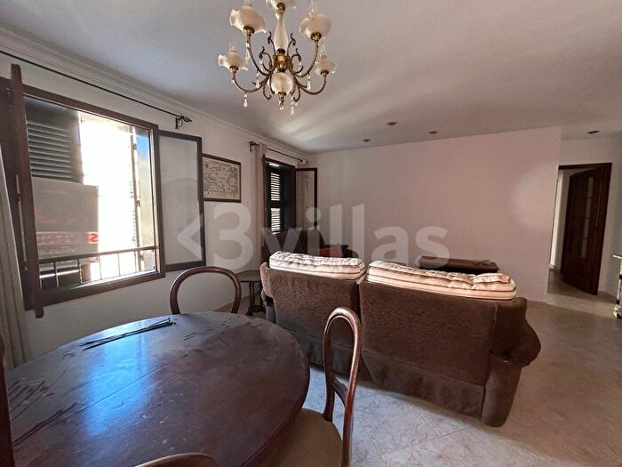 Casas en venta y pisos alquiler - 2