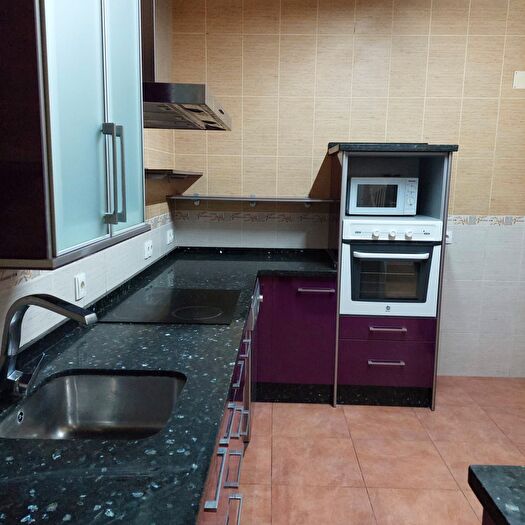 Casas en venta y pisos alquiler - 2