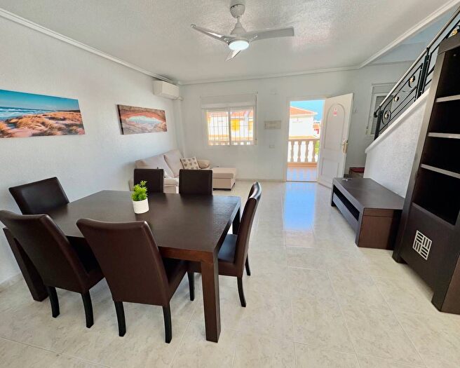 Casas en venta y pisos alquiler - 2