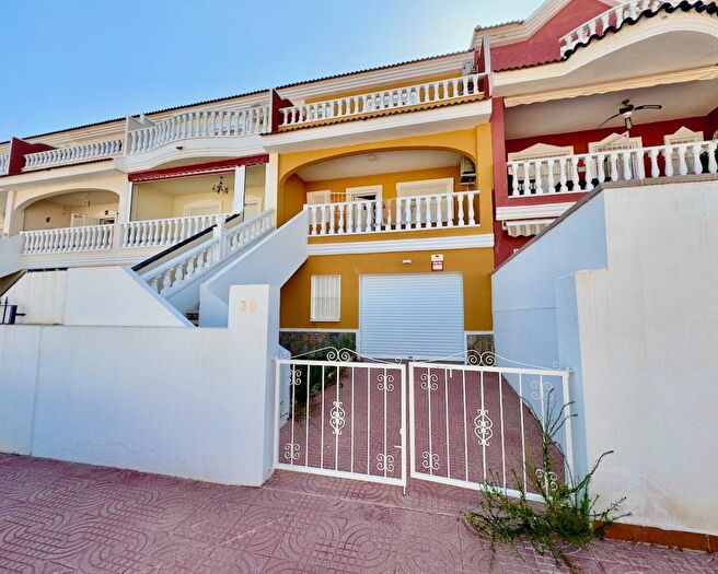 Casas en venta y pisos alquiler - 1