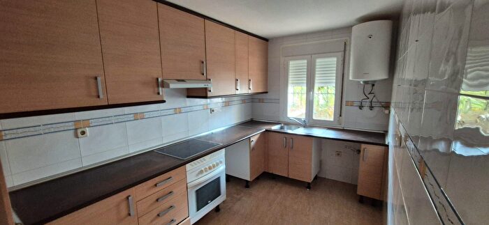 Casas en venta y pisos alquiler - 2