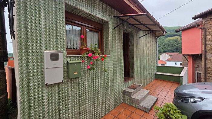 Casas en venta y pisos alquiler - 2