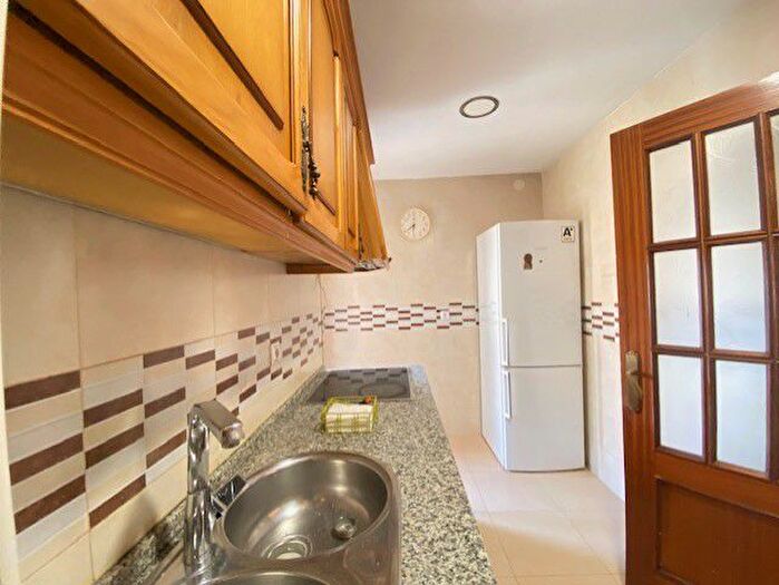 Casas en venta y pisos alquiler - 2