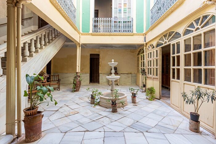 Casas en venta y pisos alquiler - 1