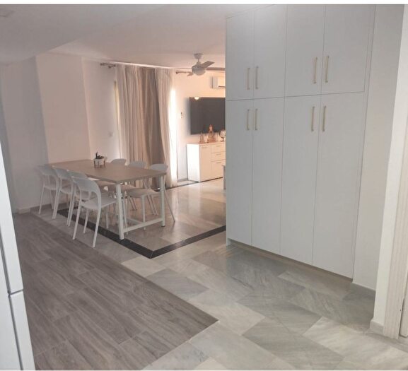 Casas en venta y pisos alquiler - 3