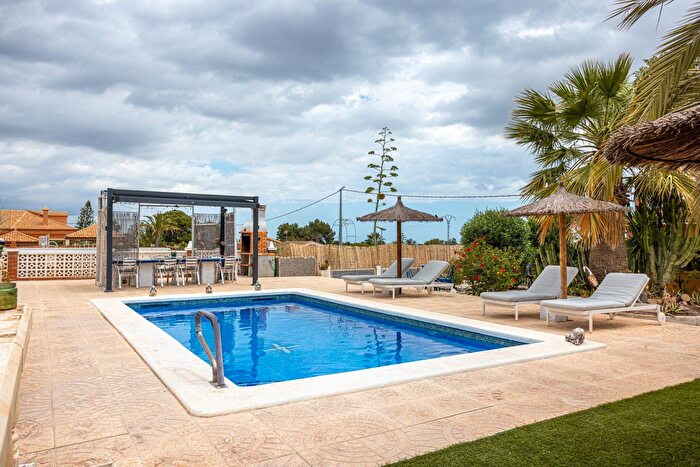 Casas en venta y pisos alquiler - 1