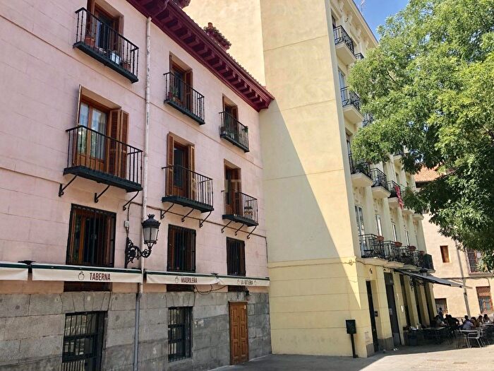 Piso en alquiler en Centro, Palacio de 2 habitaciones