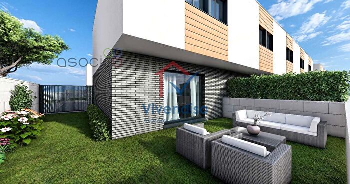 Casas en venta y pisos alquiler - 3