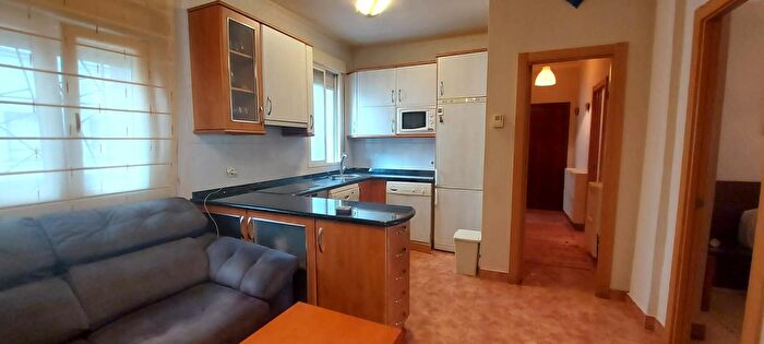 Casas en venta y pisos alquiler - 2