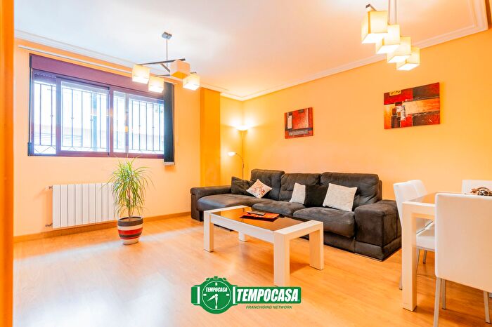 Piso en venta en Picassent, Valencia de 3 habitaciones