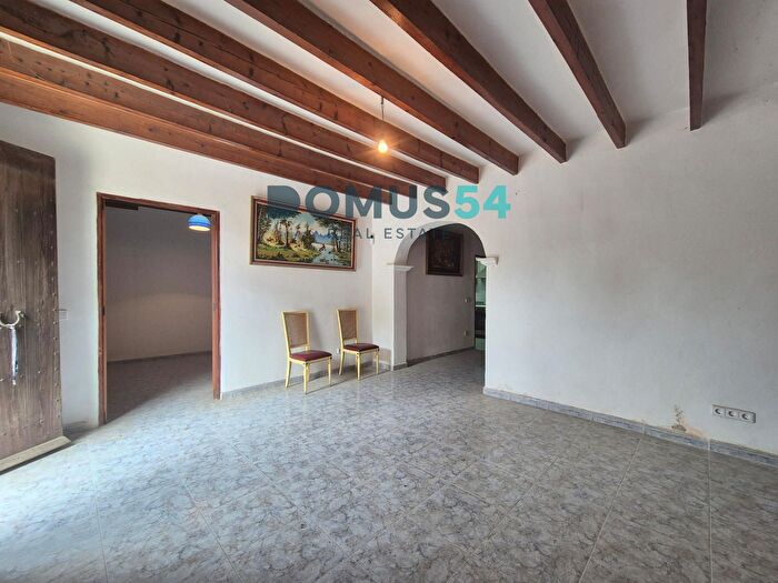 Casas en venta y pisos alquiler - 1