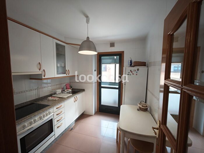 Casas en venta y pisos alquiler - 2