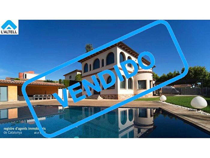 Casa en venta en Cataluña, Barcelona de 5 habitaciones