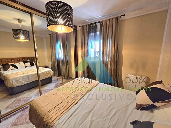 Casas en venta y pisos alquiler - 2