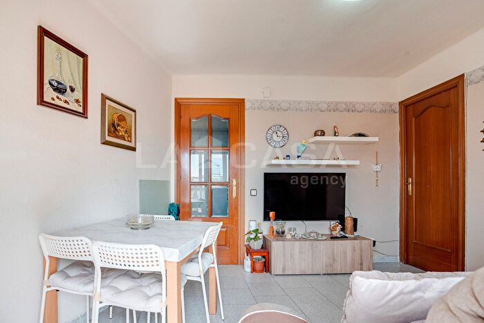 Piso en venta en Nou Barris, La Prosperitat de 3 habitaciones