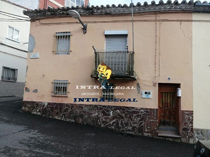 Casa en venta en San Lázaro, Zamora Capital de 3 habitaciones