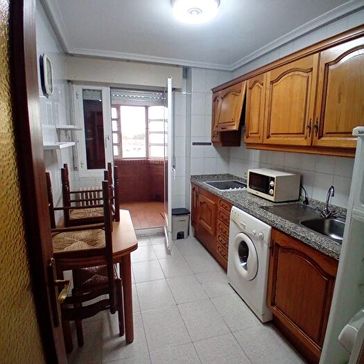 Casas en venta y pisos alquiler - 1