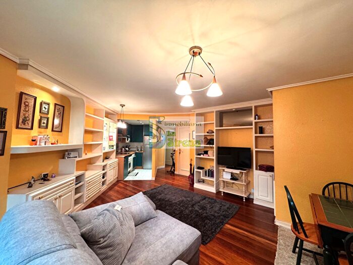 Casas en venta y pisos alquiler - 3