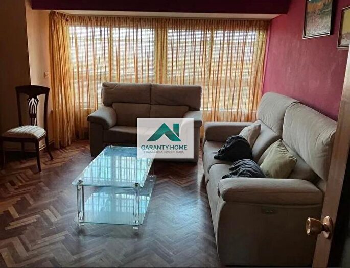 Casas en venta y pisos alquiler - 1