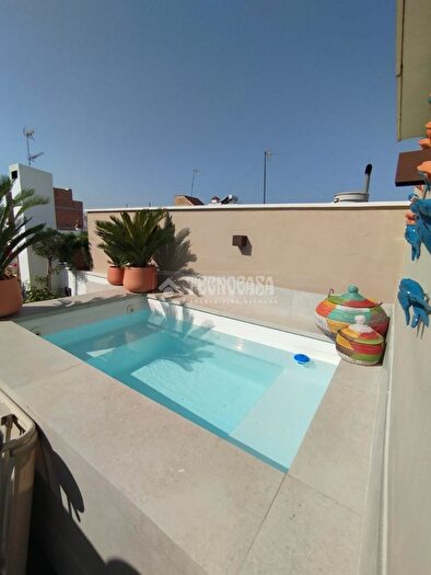 Casas en venta y pisos alquiler - 1