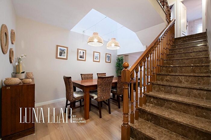 Casas en venta y pisos alquiler - 3