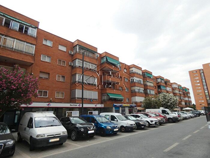 Piso en venta en Estación Los Manantiales, Guadalajara Capital de 3 habitaciones