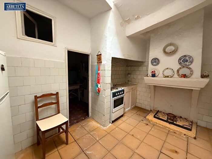 Casas en venta y pisos alquiler - 2